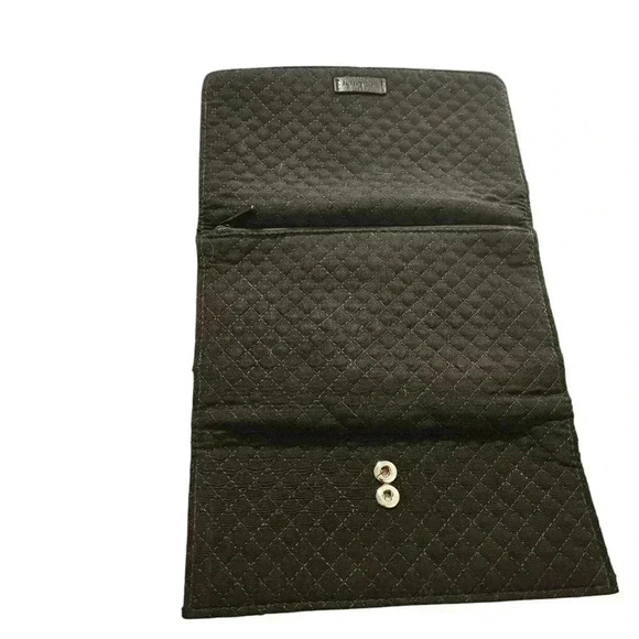 Vera Bradley Quilted Clutch Wallet - RFD- NWO!T!!!! SO MUCH SPACE!!!! - Picture 3 of 5